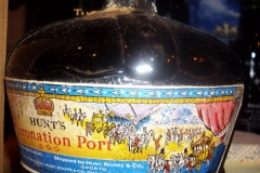 Hunt's Coronation Port
